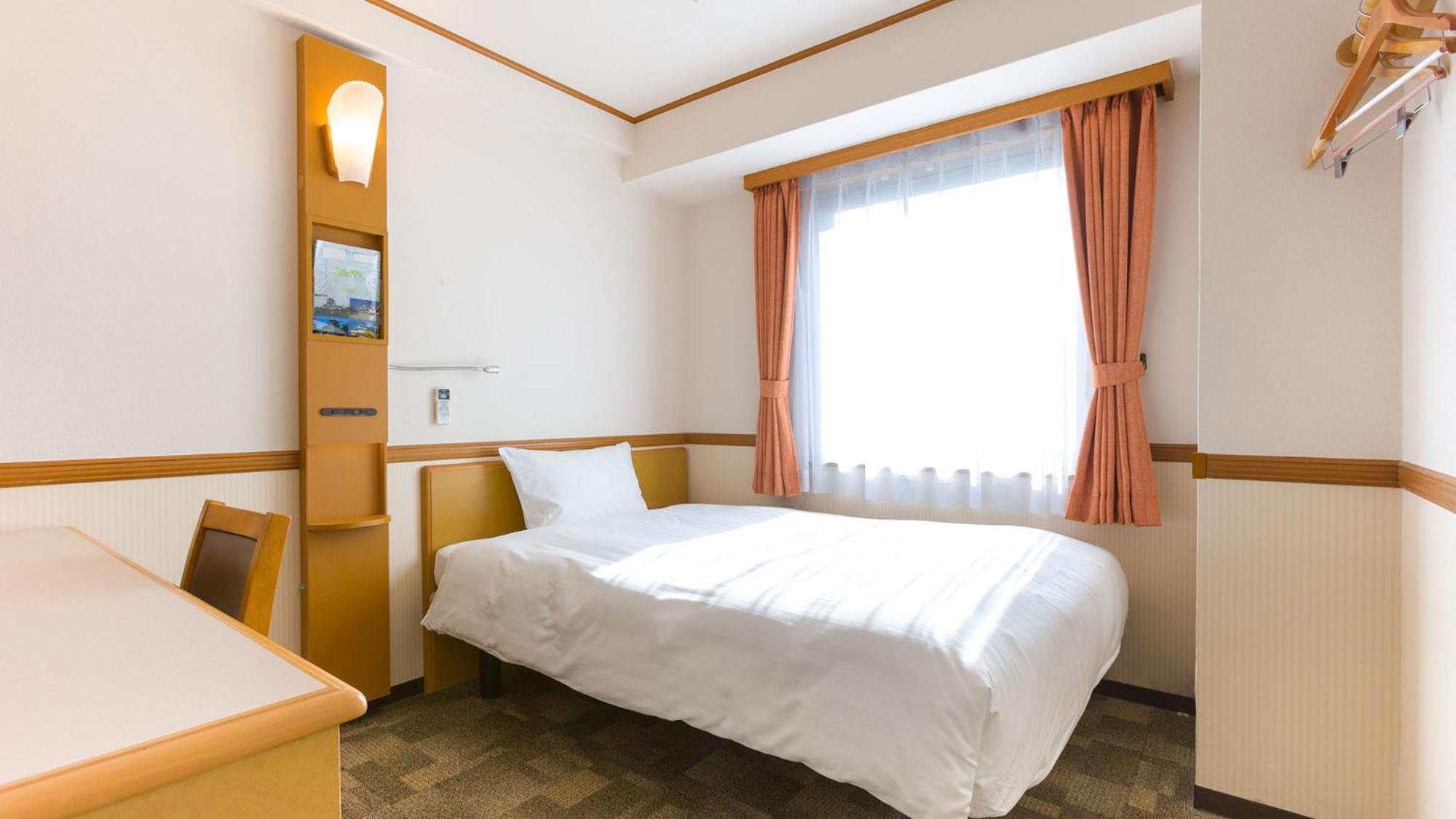 Toyoko Inn Chiba Minato Ekimae Exteriör bild