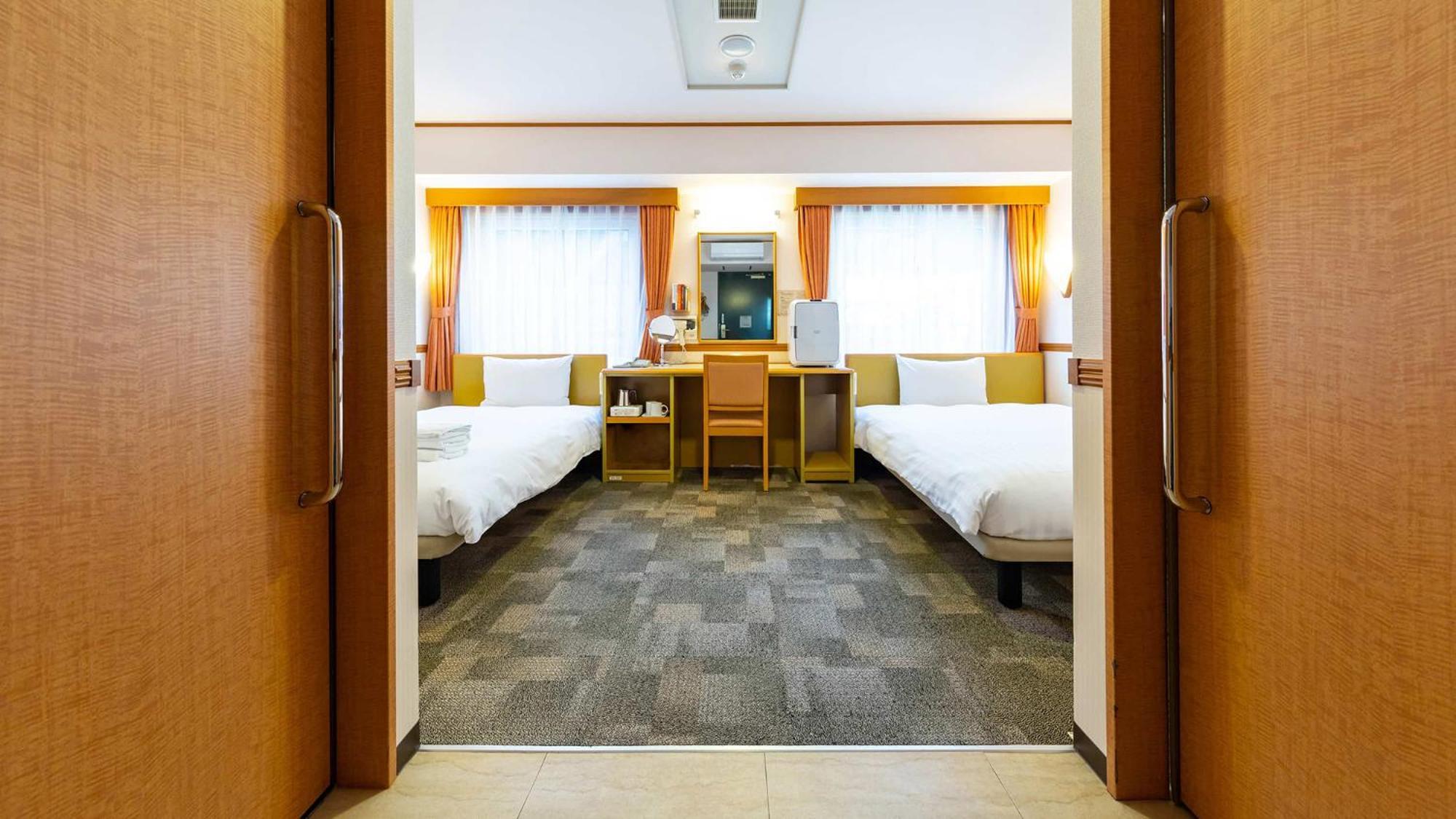 Toyoko Inn Chiba Minato Ekimae Rum bild